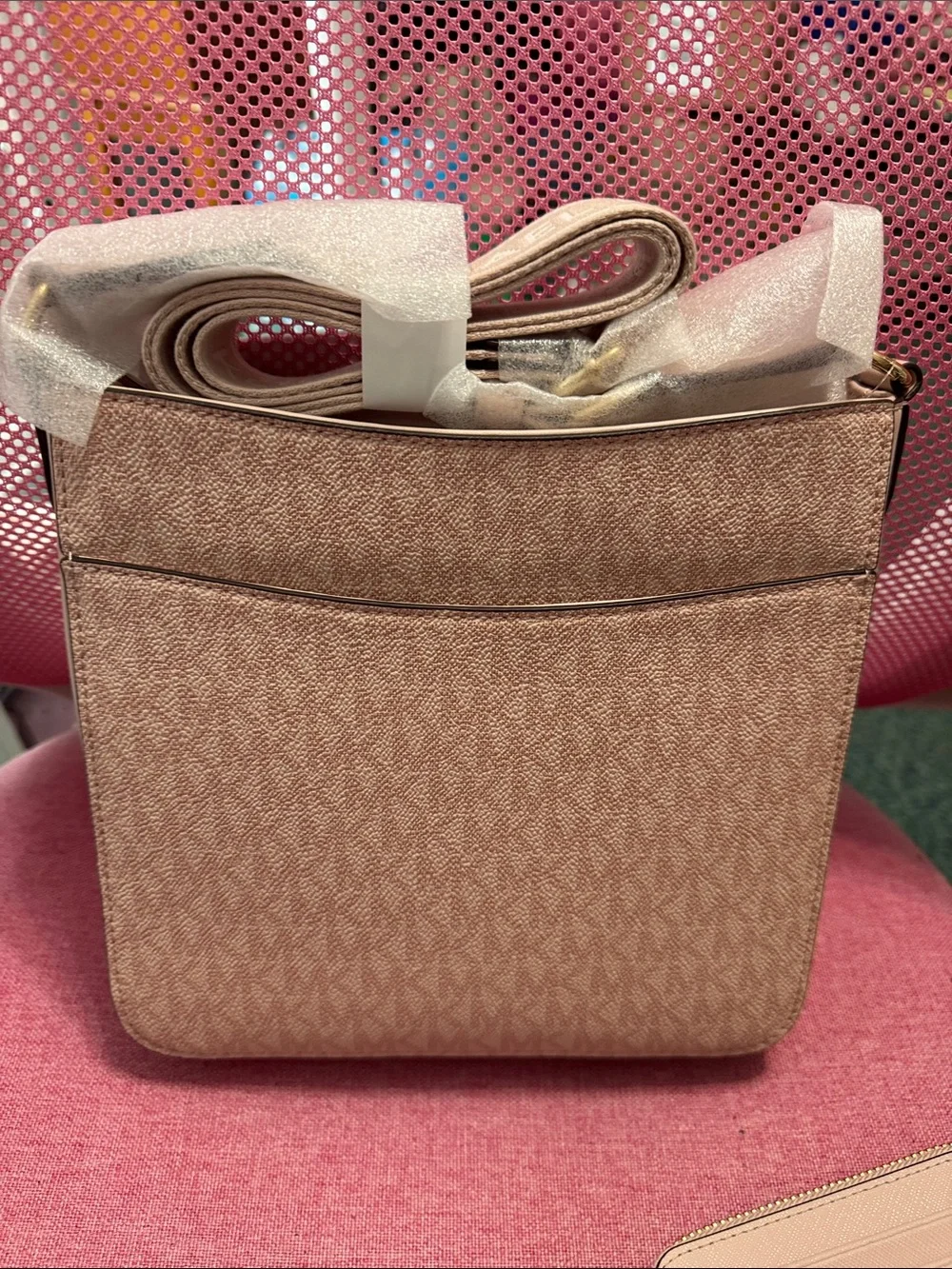 Michael Kors Blush Pink Crossbody with Matching Card Case